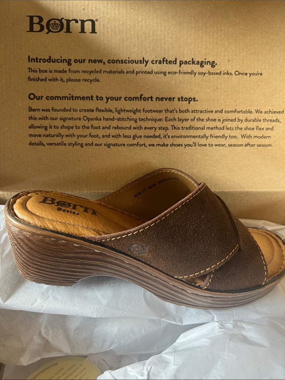 Born Teayo Chocolate Brown Distressed Suede Crisscross Slide Sandals size 6 - Picture 12 of 13